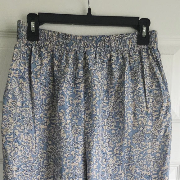 Melrose Studio ✨️ Silk Floral Women's Pants Size M - Picture 6 of 8